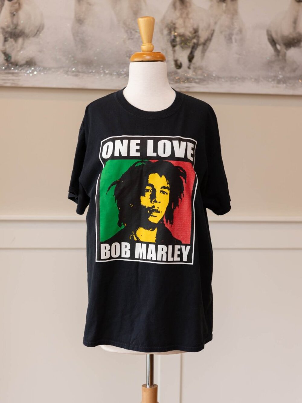 Vintage Bob Marley Unisex T shirt, One Love reggae black concert shirt